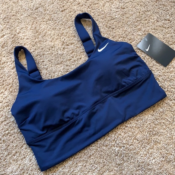 Nike Other - Nike essential scoop neck midkini swim top